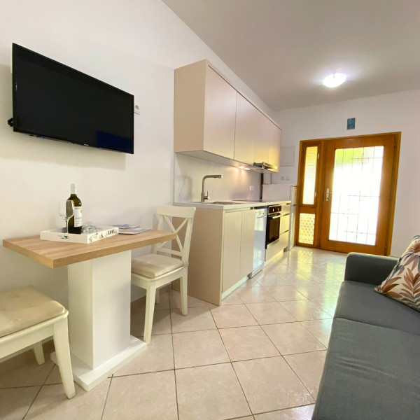 OLIVA, Aurelis Apartments near the sea and the center of Poreč, Istria, Croatia Poreč