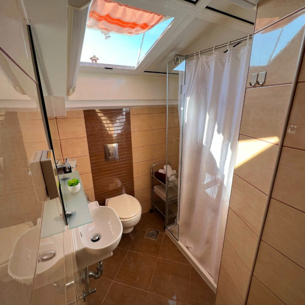 Bathroom / WC, MARIS, Aurelis Apartments near the sea and the center of Poreč, Istria, Croatia Poreč