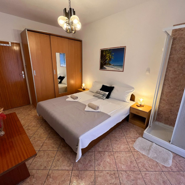 Camere da letto, FLORA, Aurelis Apartments vicino al mare e al centro di Poreč - Parenzo, Istria, Croazia Poreč